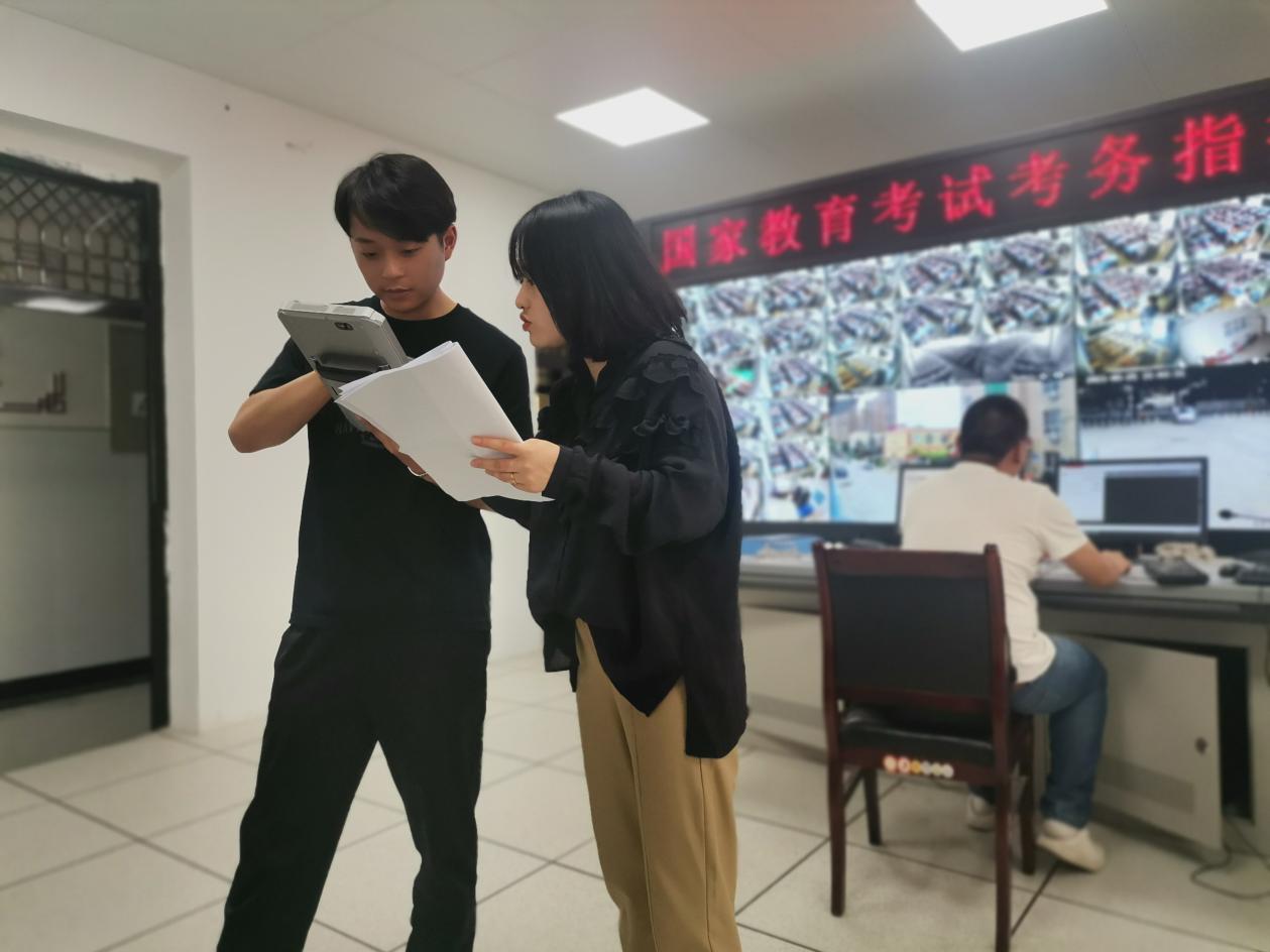 说明: 2