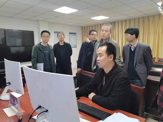 说明: 8bdaddea5095d3932158326bc36f44e.jpg
