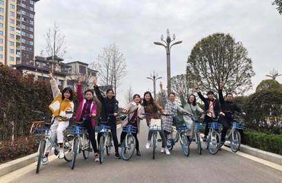 说明: d1d8a894ab183fb8cbf941cda19ef2b